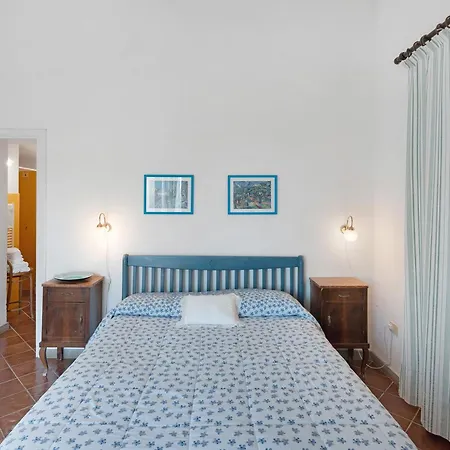 Le Tore Massa Lubrense
